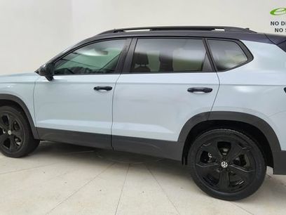 Used 2025 Volkswagen Taos SE