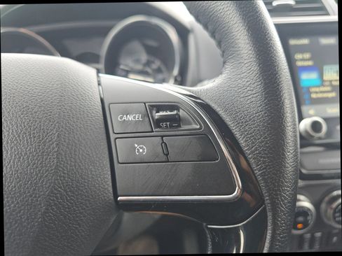 Used 2025 Mitsubishi Outlander Sport AWD image 23