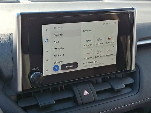 Used 2023 Toyota RAV4 XLE image 17