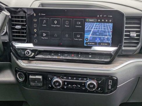 Used 2025 GMC Sierra 1500 SLT RWD image 18