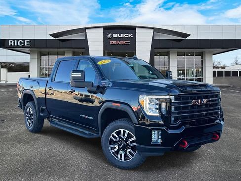Used 2022 GMC Sierra 2500 AT4 image 1