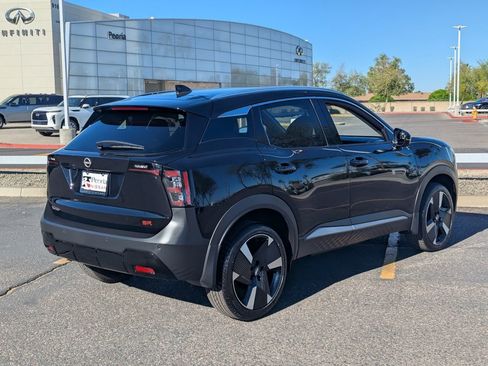 Certified 2025 Nissan Kicks SR image 6