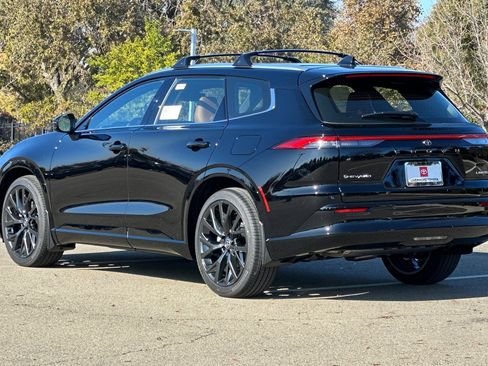 New 2025 Toyota Crown Signia image 6