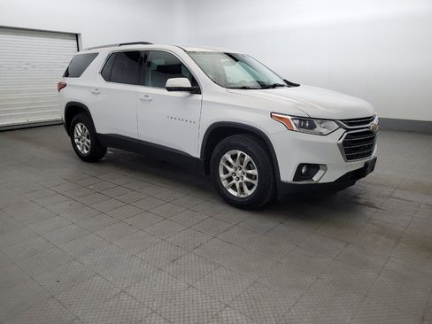 Used 2018 Chevrolet Traverse LT FWD image 11