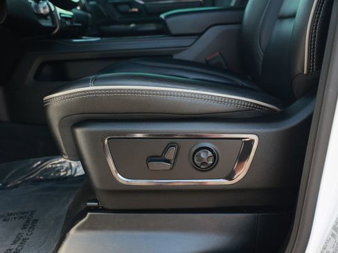 Used 2022 RAM 1500 Limited AWD/4WD image 19