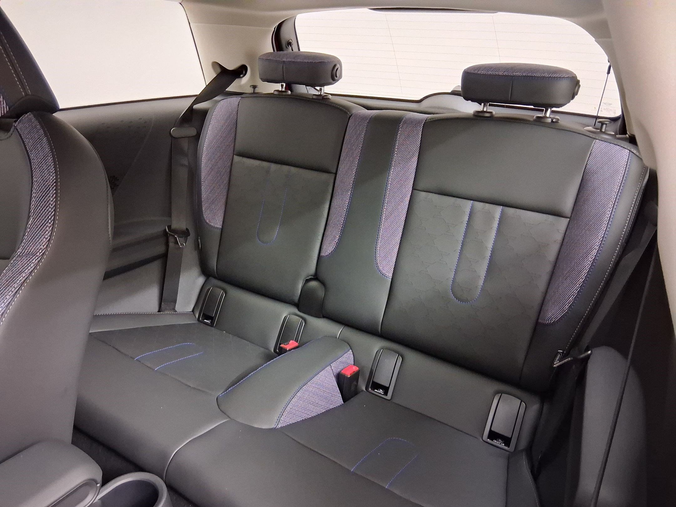 New 2026 MINI Cooper 2-Door Hardtop FWD image 24