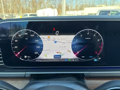 Used 2025 Mercedes-Benz GLE 350 4MATIC image 12