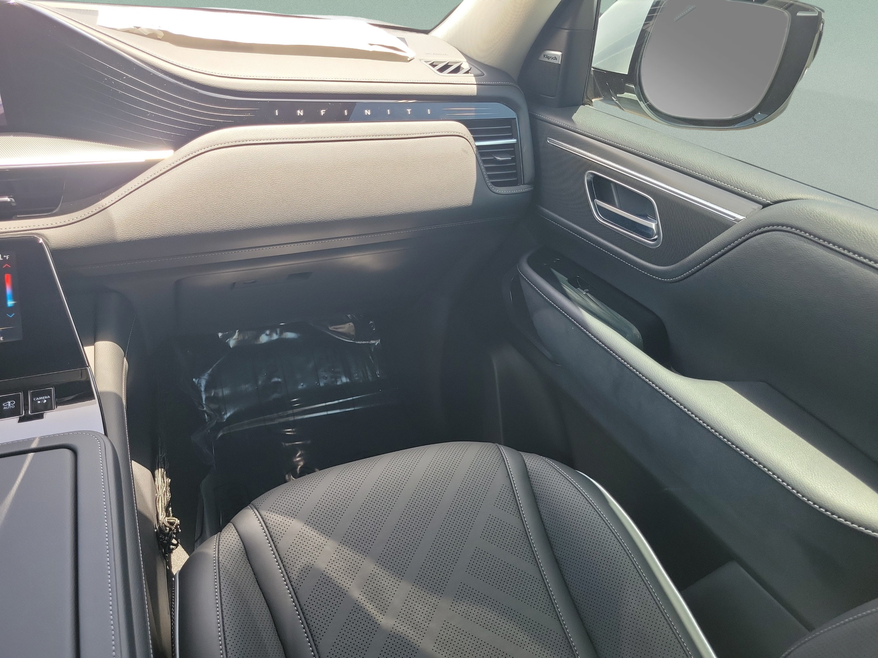 New 2027 INFINITI QX80 Luxe w/ Cargo Package AWD/4WD image 7