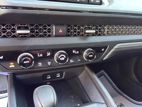 Used 2024 Honda Accord EX image 19