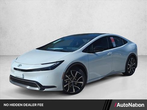 New 2026 Toyota Prius Plug-In Hybrid FWD image 1