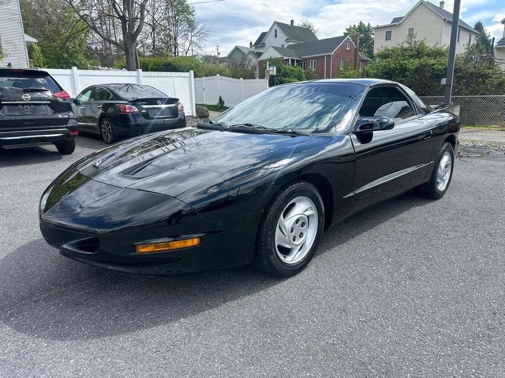 Used 1994 Pontiac Firebird Trans Am RWD image 4