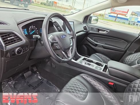 Used 2024 Ford Edge Titanium AWD/4WD image 22