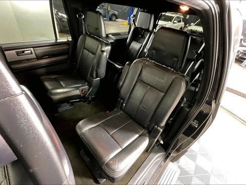 Used 2015 Ford Expedition EL Platinum RWD image 23