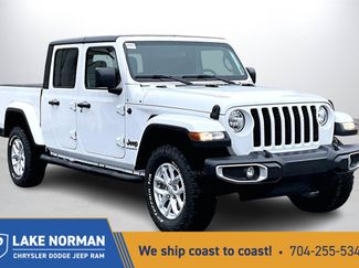 Certified 2023 Jeep Gladiator Sport video 1