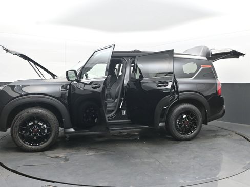 New 2026 Nissan Armada PRO-4X image 43