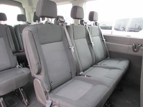 Used 2022 Ford Transit 350 XLT image 23