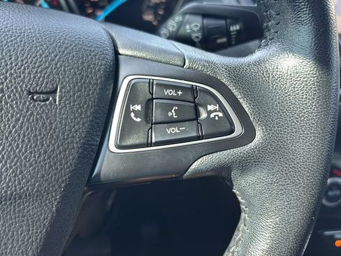 Used 2019 Ford Escape SEL FWD image 21