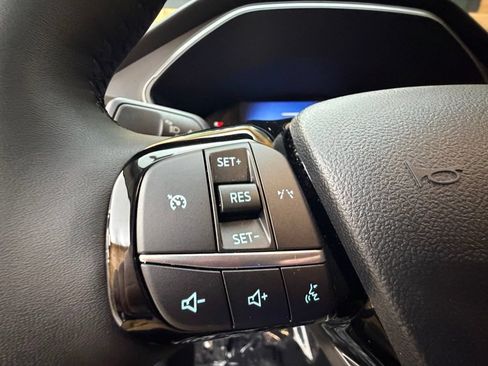 Used 2023 Ford Escape Active AWD/4WD image 22