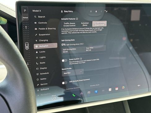 Used 2023 Tesla Model X Plaid image 29