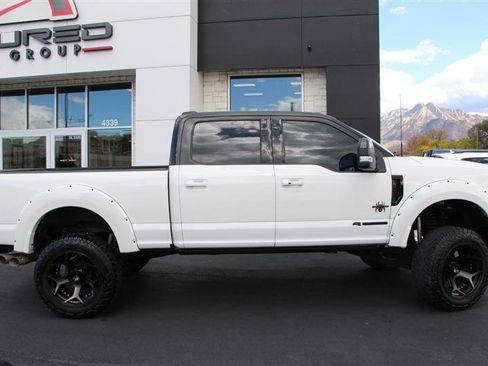 Used 2021 Ford F250 Lariat image 11