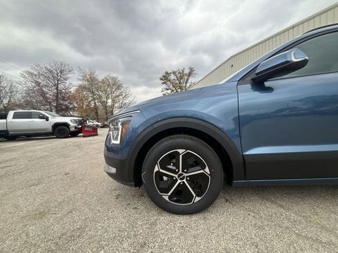 New 2026 Kia Niro EX image 20