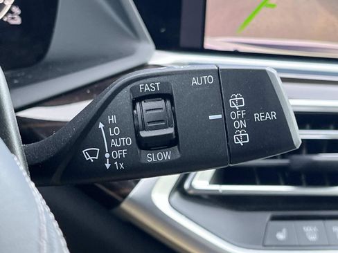 Used 2023 BMW X5 xDrive45e w/ Executive Package image 38