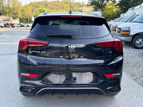 Used 2024 Buick Encore GX Sport Touring AWD/4WD image 4