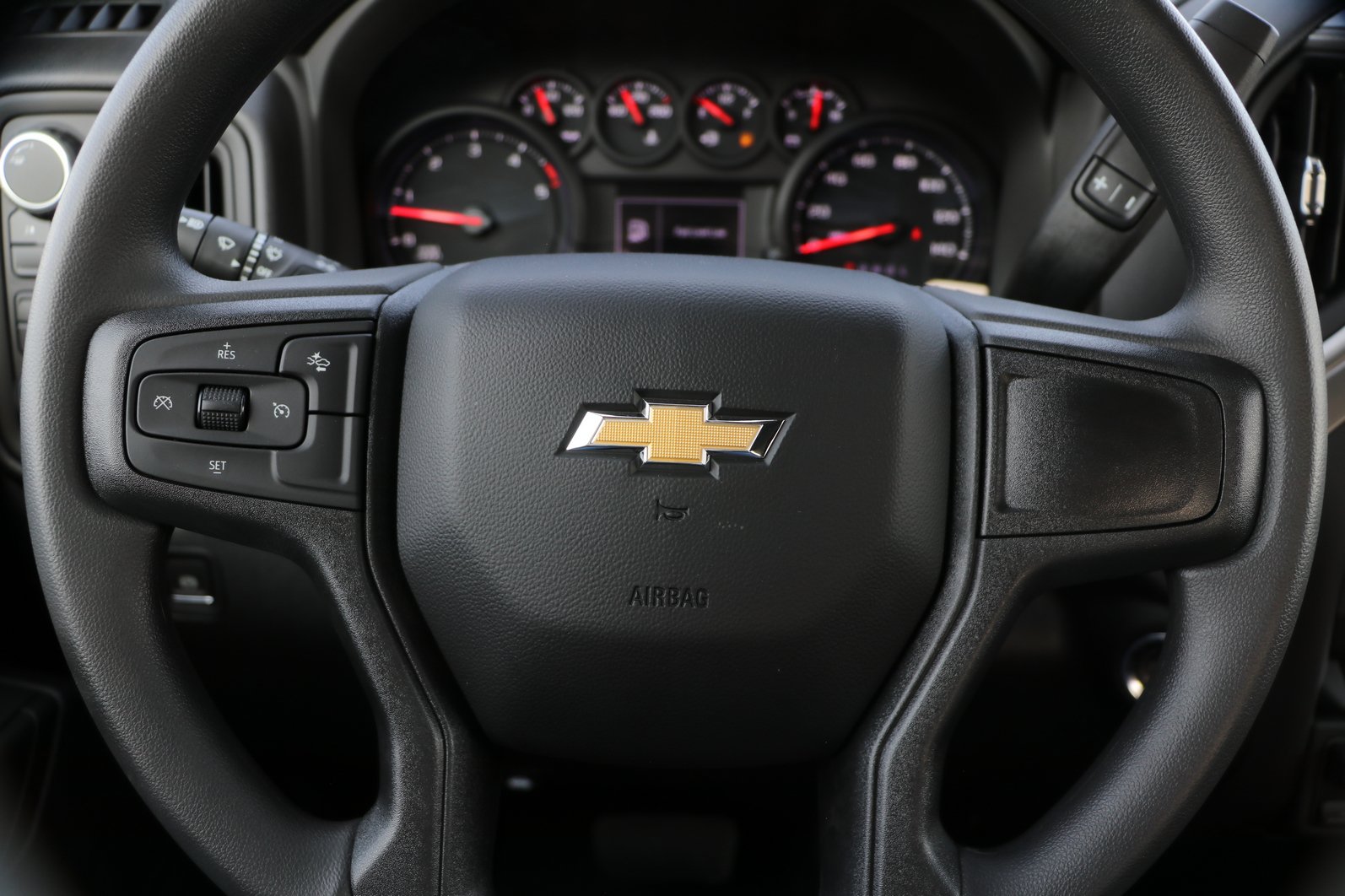 New 2026 Chevrolet Silverado 2500 Custom w/ Custom Value Package AWD/4WD image 17
