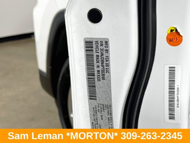 Used 2023 Jeep Compass Latitude AWD/4WD image 29
