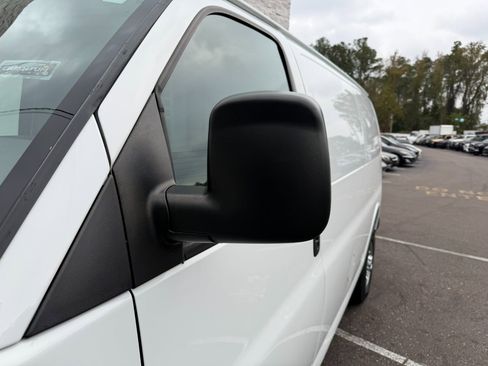 Used 2020 Chevrolet Express 2500 w/ Enhanced Convenience Package image 8