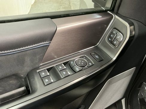 New 2026 Ford F250 Platinum image 16