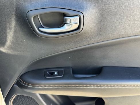 Used 2020 Jeep Compass Latitude w/ Popular Equipment Group image 20