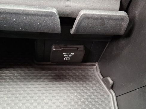 Used 2023 RAM 1500 Big Horn AWD/4WD image 28