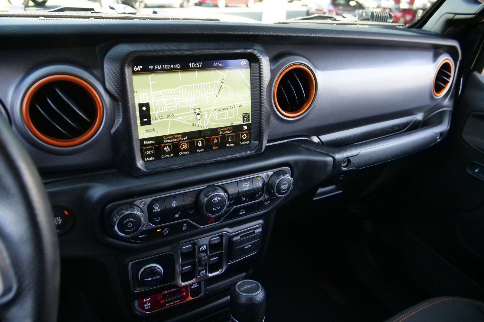 Used 2023 Jeep Gladiator Mojave w/ Cold Weather Group AWD/4WD image 23