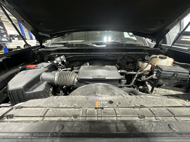 Used 2025 Chevrolet Silverado 2500 ZR2 w/ Technology Package AWD/4WD image 22