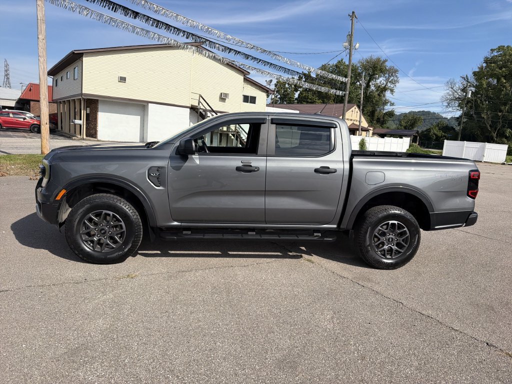 Used 2024 Ford Ranger XLT w/ Trailer Tow Package AWD/4WD image 8