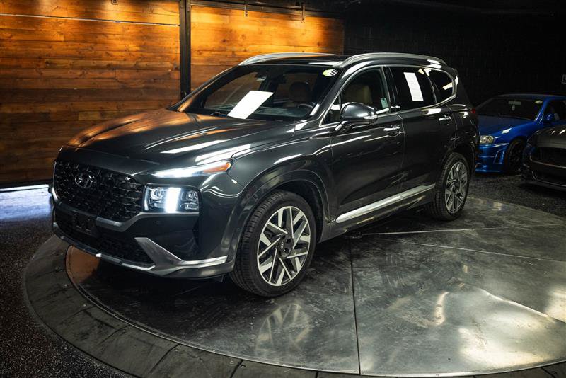 Used 2022 Hyundai Santa Fe Calligraphy FWD image 2
