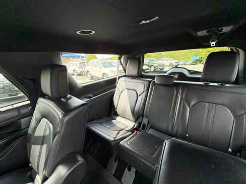 Used 2021 Ford Expedition Max Limited AWD/4WD image 15