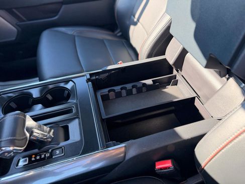 Used 2023 Ford F150 Lariat w/ Equipment Group 502A High image 26