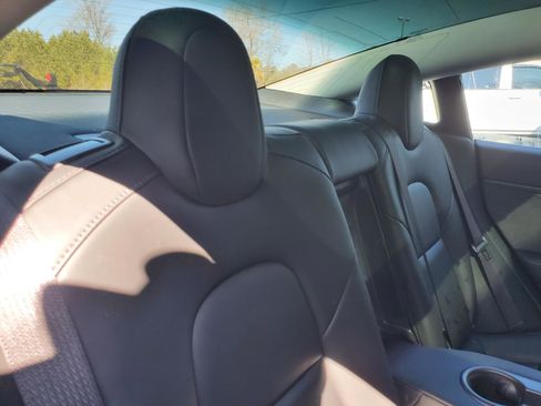 Used 2020 Tesla Model 3 Long Range image 18