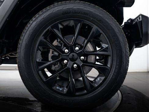 Used 2021 Jeep Wrangler Unlimited Sahara w/ Cold Weather Group image 24