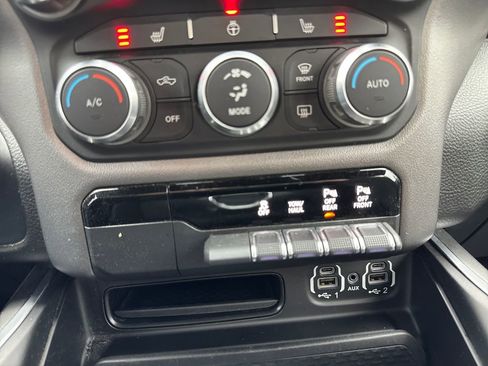 Used 2020 RAM 1500 Big Horn image 35