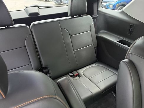 Used 2019 Chevrolet Traverse LT w/ LT Premium Package AWD/4WD image 31