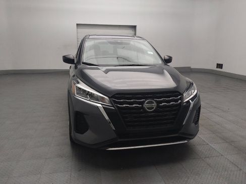 Used 2021 Nissan Kicks S FWD image 14
