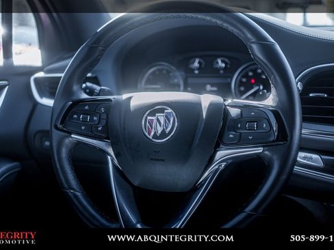 Used 2023 Buick Enclave Essence image 17