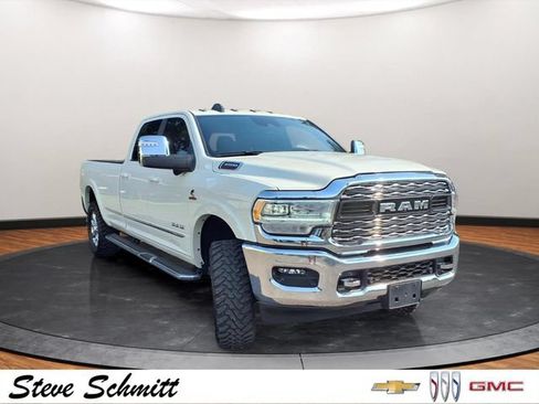 Used 2024 RAM 3500 Limited AWD/4WD image 31