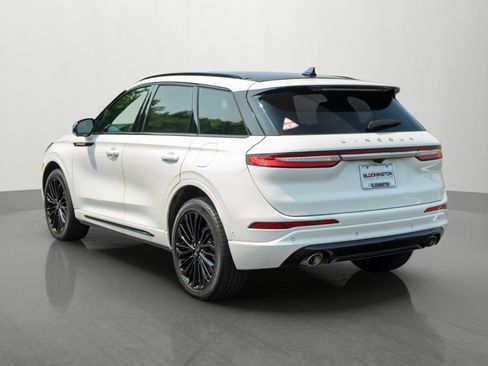 Used 2023 Lincoln Corsair Reserve w/ Equipment Group 202A AWD/4WD image 5