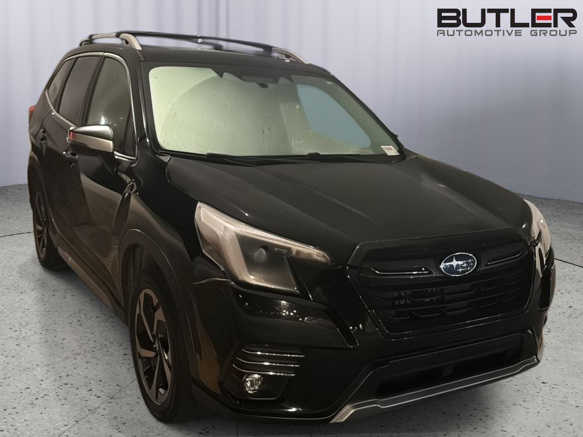 Used 2023 Subaru Forester Touring AWD/4WD image 5