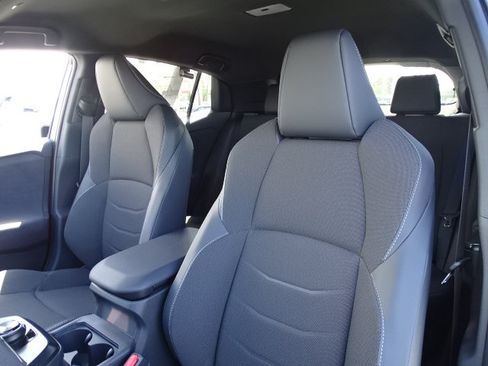 New 2026 Toyota C-HR AWD/4WD image 11
