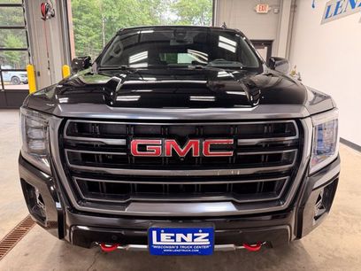 Used 2021 GMC Yukon AT4 w/ Rear Media and Nav Package